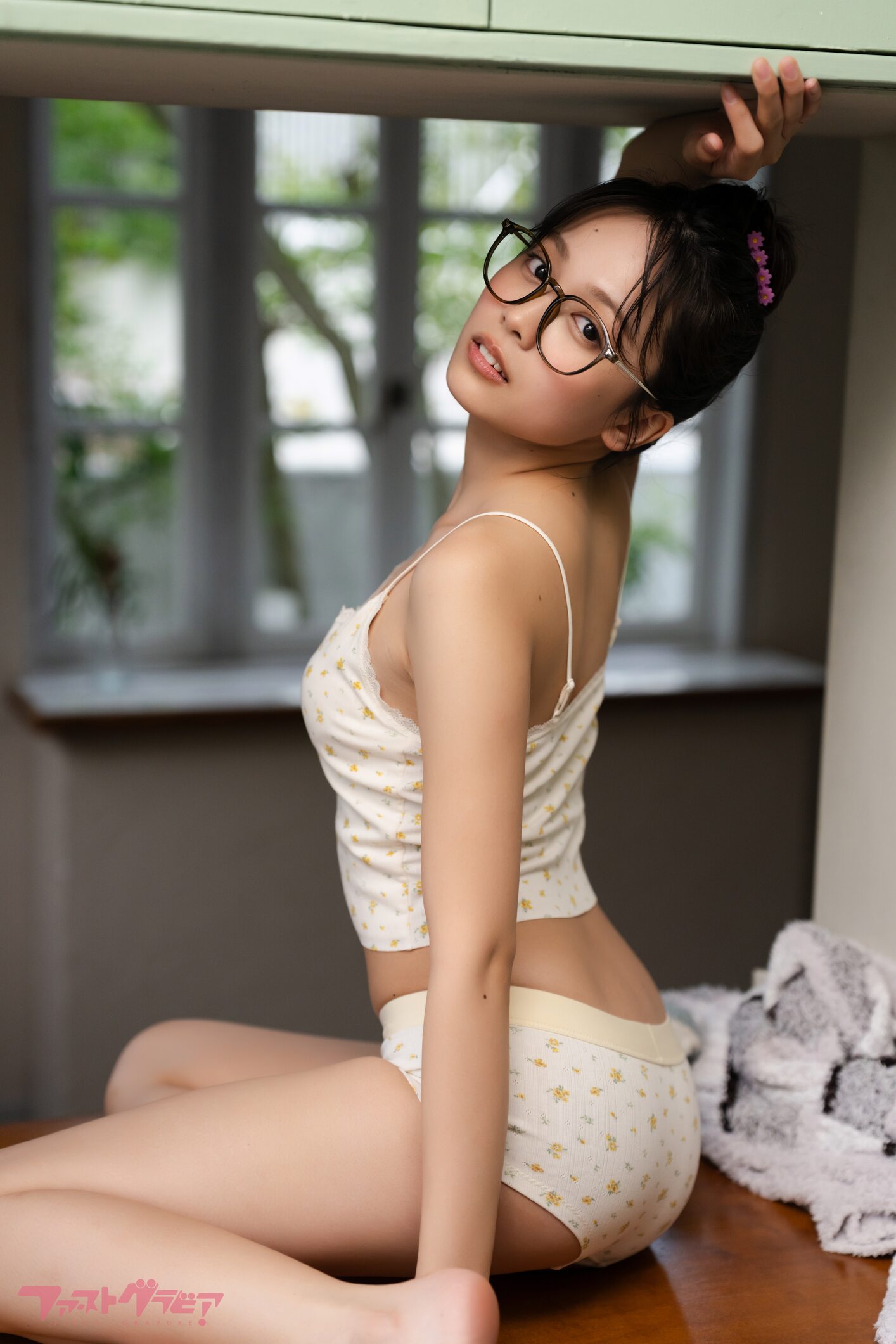 TOKIMEKURUMI - First Gravure